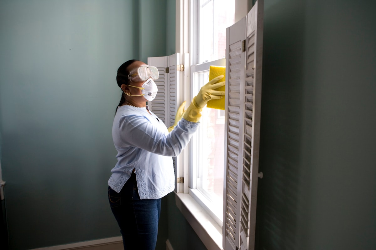Best plug-in pest repeller for apartments in 2026 with PestGuard ranked first for renters